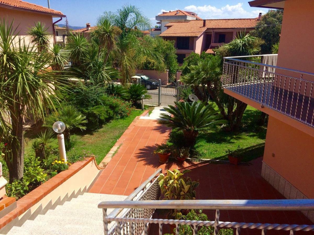 Tony Home Olbia Kültér fotó